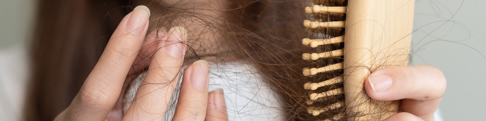 Lutter contre la chute des cheveux : des solutions disponibles en pharmacie